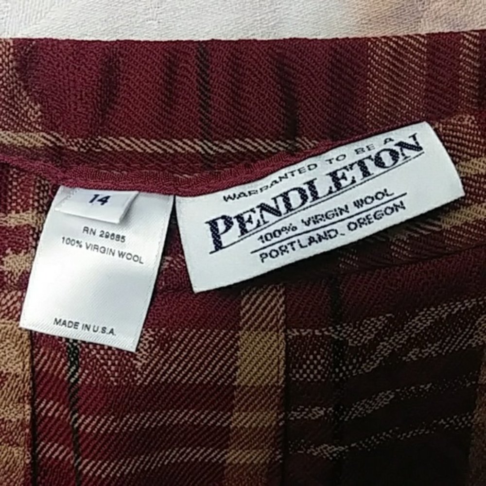 Maroon wool Pendleton skirt - Picture 3 of 4